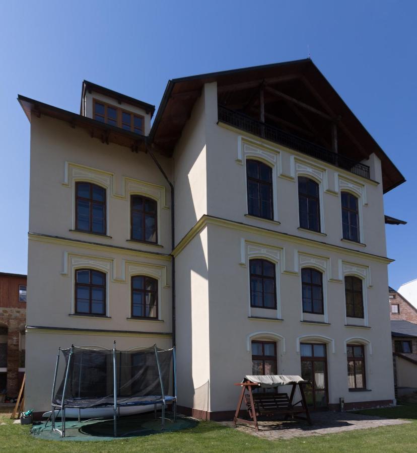Apartmany Setkova Vila Jindřichŭv Hradec Exterior photo